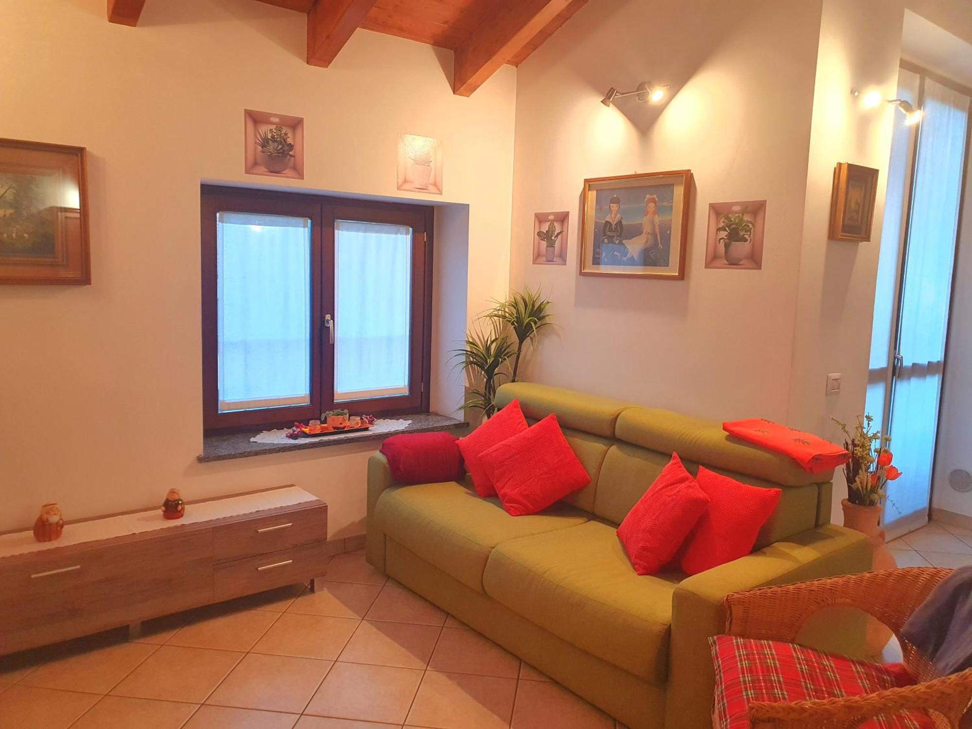 Dimora Chiaretta Appartement Caronno Pertusella Buitenkant foto